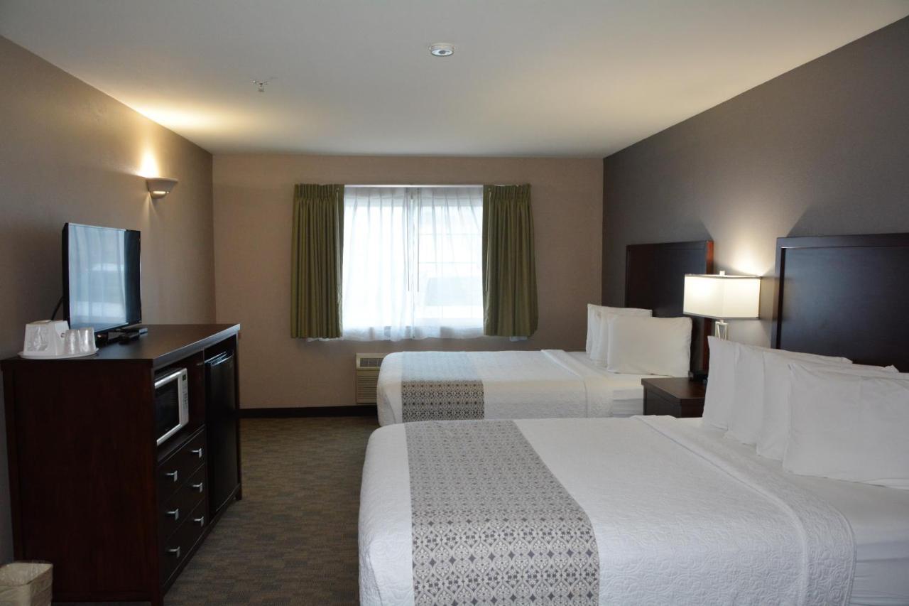 Fairbridge Inn & Suites Dupont Esterno foto