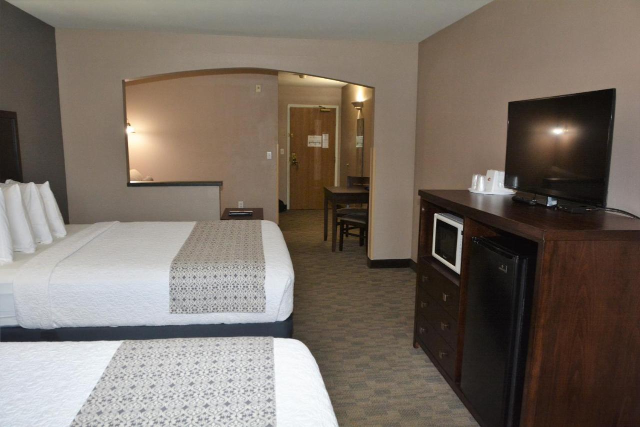 Fairbridge Inn & Suites Dupont Esterno foto